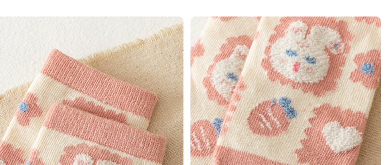 Kids'socks Nuevos calcetines de tubo medio rectos para niños con conejo rosa de dibujos animados de invierno para niños_voghion.com