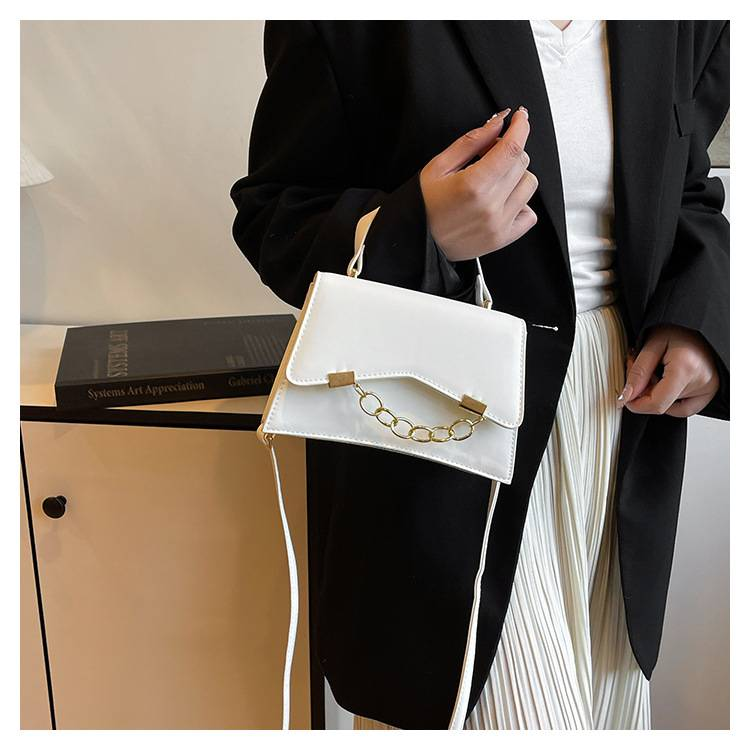 Modische Handtasche 2025 Neue Frühlings-Nischenstruktur Pendler-Umhängetasche Umhängetasche Kleine quadratische Tasche_voghion.com