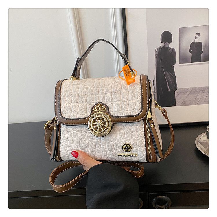 Handheld women's 2024 new high texture versatile simple shoulder crocodile pattern large capacity crossbody bag_voghion.com