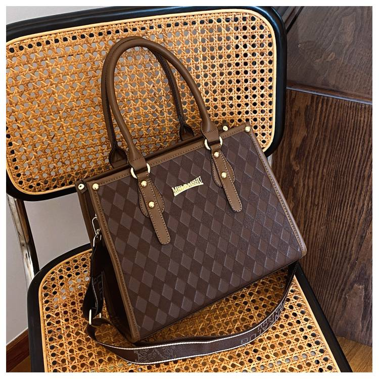 2023 Kleine Tasche für Damen mit neuer modischer Handtasche mit einer Schulter für Damen, Umhängetasche_voghion.com