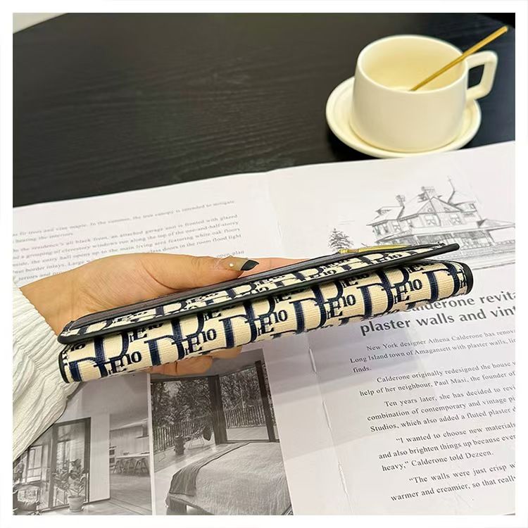 Designer-Damentasche, lange Geldbörse im Vintage-Stil mit großem Fassungsvermögen, D-Verschluss, kurze dreifach faltbare Clutch_voghion.com