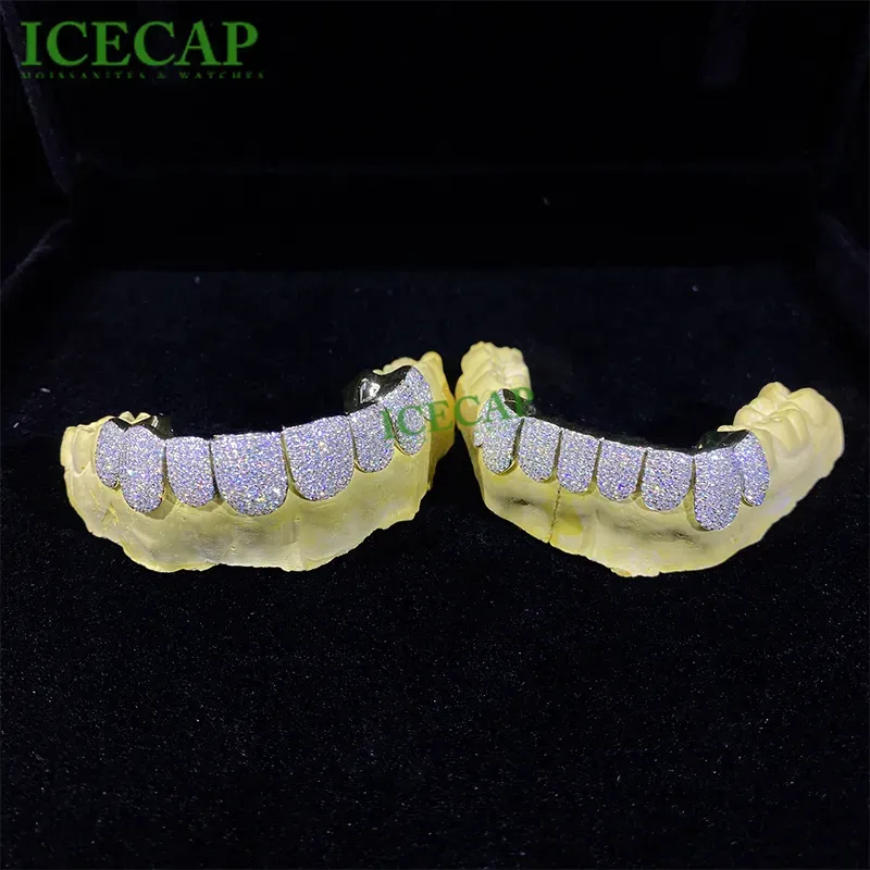 su 8 Custom Sliver 6 VVS Iced Out Donna e Uomo Hip Hop Gioielli Denti Dia Moissanite Grillz_voghion.com