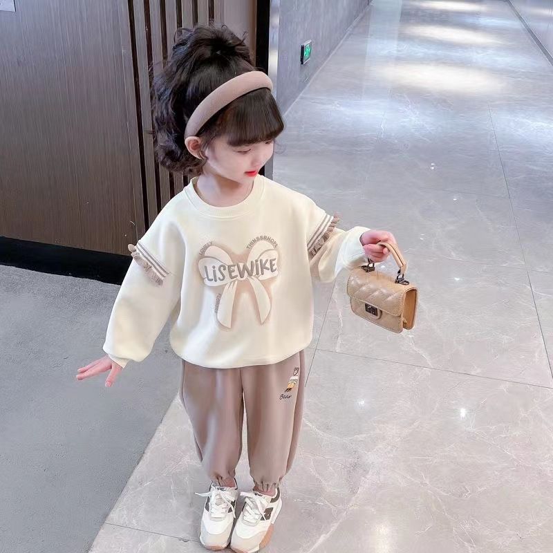 Felpa con cappuccio sportiva alla moda per ragazze primavera e autunno 2024, abbigliamento per bambini larghi stile occidentale per celebrità di Internet_voghion.com