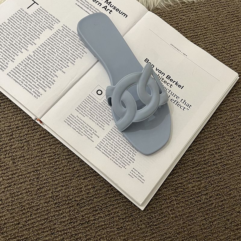 H Family Female Summer Internet Red Pig Nose Jelly Cool Wearing Beach Flat Bottom Slippers Outside_voghion.com