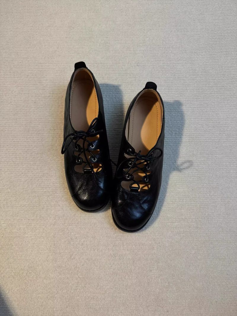 Lancui Damen Mary Jane Flache Schuhe mit flachem Mund und Schnürung im britischen Stil mit niedrigem Absatz und runder Zehenpartie_voghion.com