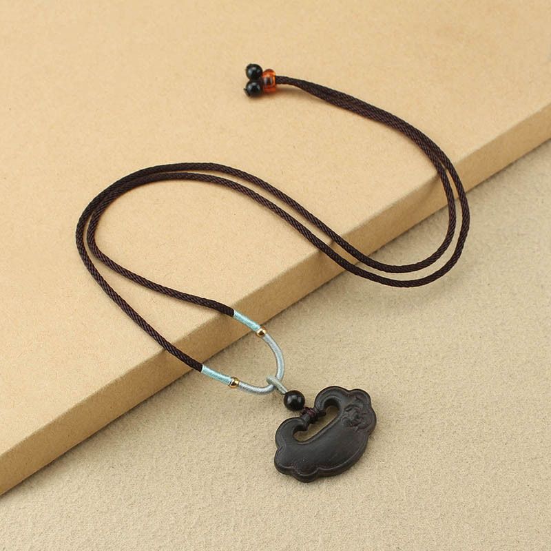 Collana corta con lucchetto, stile etnico, in ebano, con carattere felice, versatile per uomo e donna, semplice, nuova moda e_voghion.com