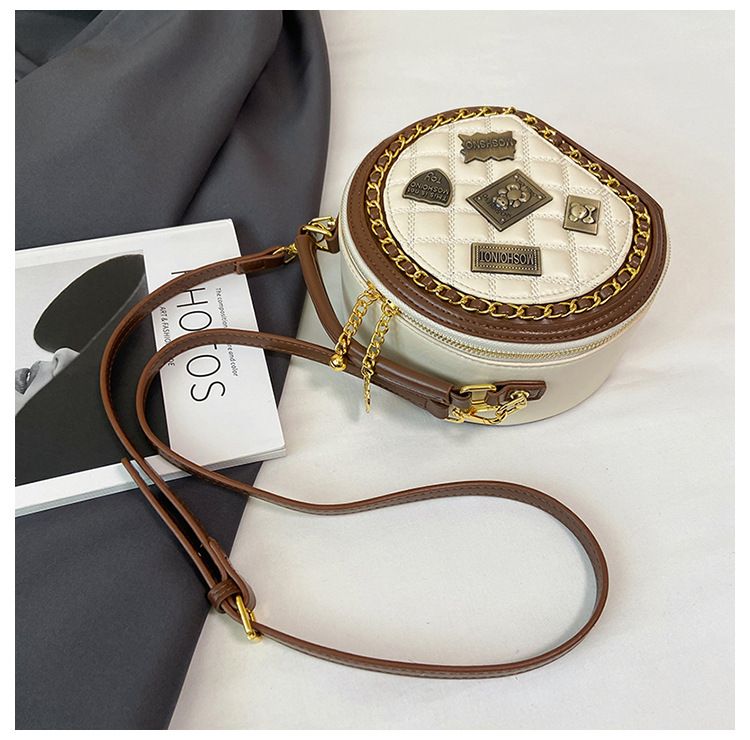 Xiaoxiangfeng Laukku Uusi korealainen versio Muodikas persoonallisuus Splicing Trend Yksi olkapää Naisten Crossbody Pieni Pyöreä Laukku_voghion.com