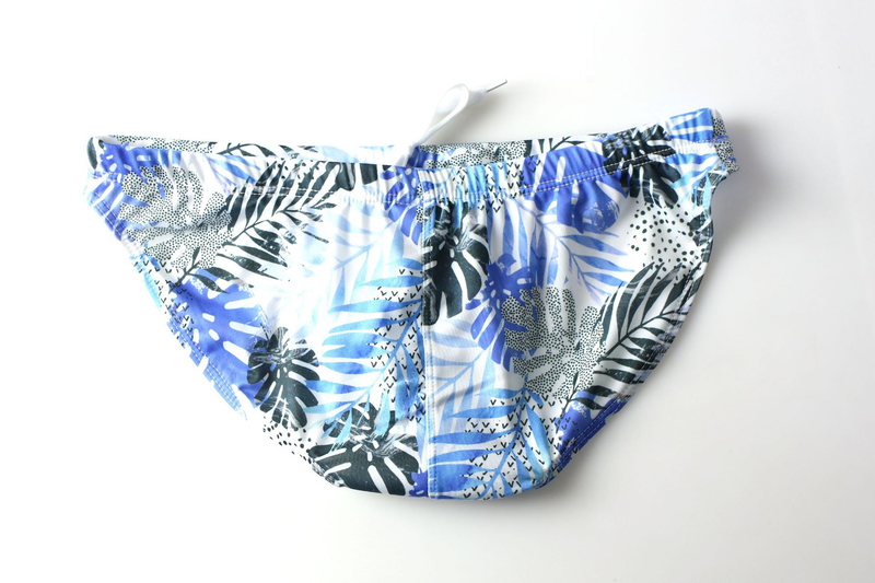 New Wholesale Men's Printed Swimming Trunks, Breathable, Export Triangular Swimming Trunks, Casual Swimming Trunks_voghion.com