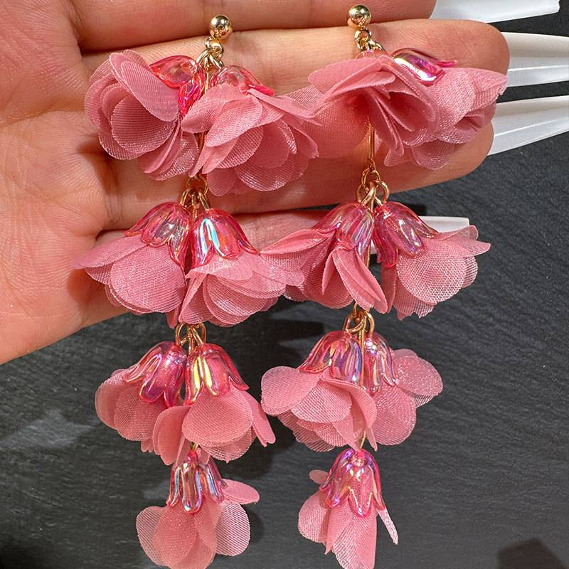 Bohemian Vrouwen Statement Grote Lange Kwast Garen Bloem Drop Dangle Oorbellen Kristal Mode Femme Oorbel Sieraden Bruiloft Feest_voghion.com