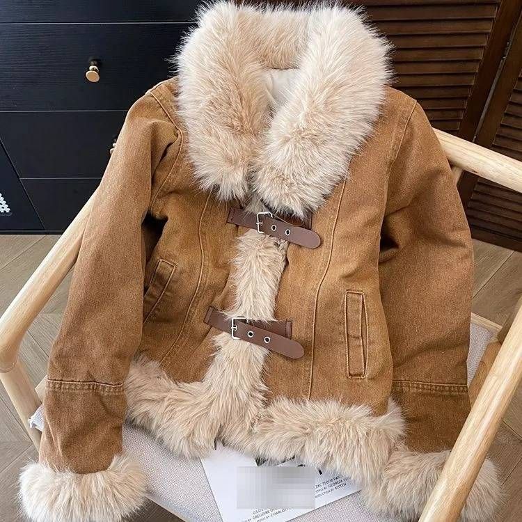 Hellblaue Jeansjacke im koreanischen Stil mit Kunstpelzfutter – gemütliche und stylische Winteroberbekleidung für Damen (S/M/L/XL)_voghion.com