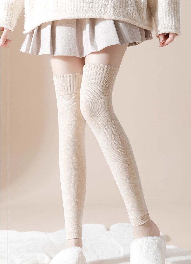 Voyage Knee Pads Women Autumn Winter Over-the-Knee Leg Warmers Terry Fleece Thickened Warm Non-Slip Black Women's Long Socks_voghion.com