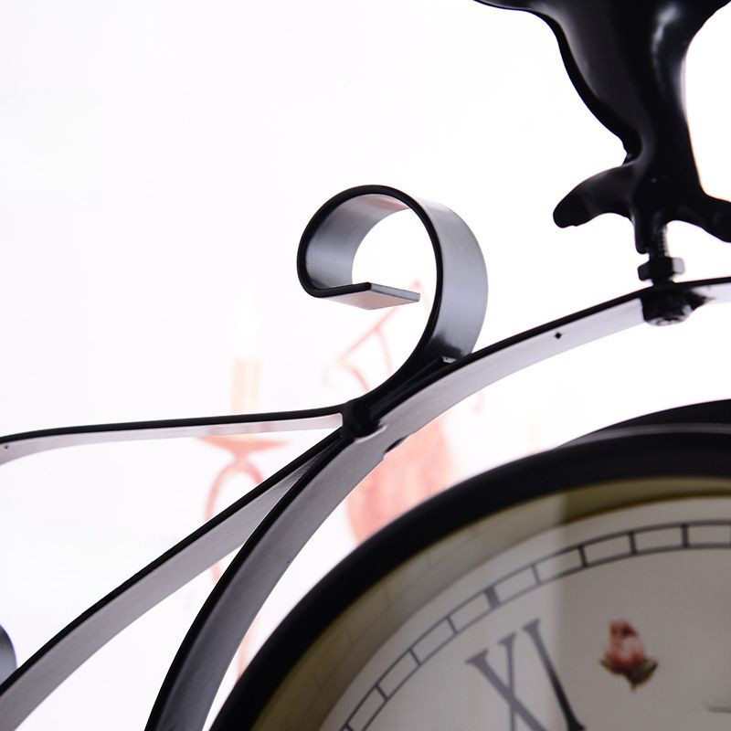 Europæisk stil dobbeltsidet kreativt vægur til hjemmet stue ur retro pastoral jern hængende håndværk lydløst ur_voghion.com