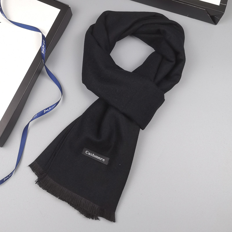Designer men's scarf with autumn and winter plaid imitation cashmere for warmth and luxury_voghion.com