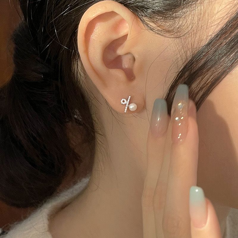 Squisiti orecchini di perle con simbolo percentuale per donna, design di nicchia con ago in argento, orecchini di personalità leggeri, di lusso ed eleganti_voghion.com
