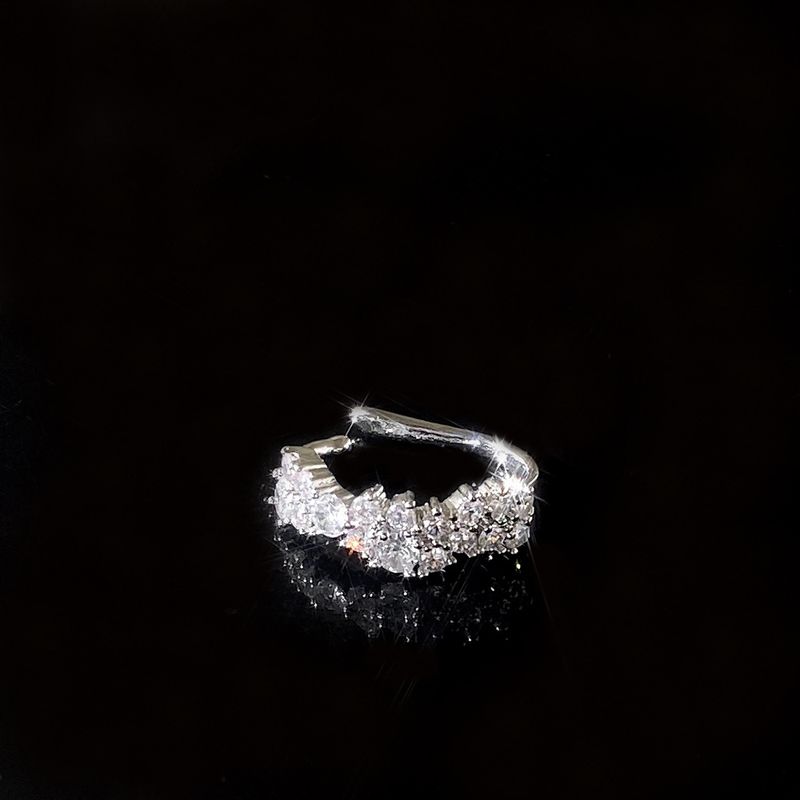 Manschette im minimalistischen Stil ohne Piercing, hochwertiger, schlichter Nischen-Ohrclip, koreanische, schicke Hip-Hop-Persönlichkeitsohrringe_voghion.com