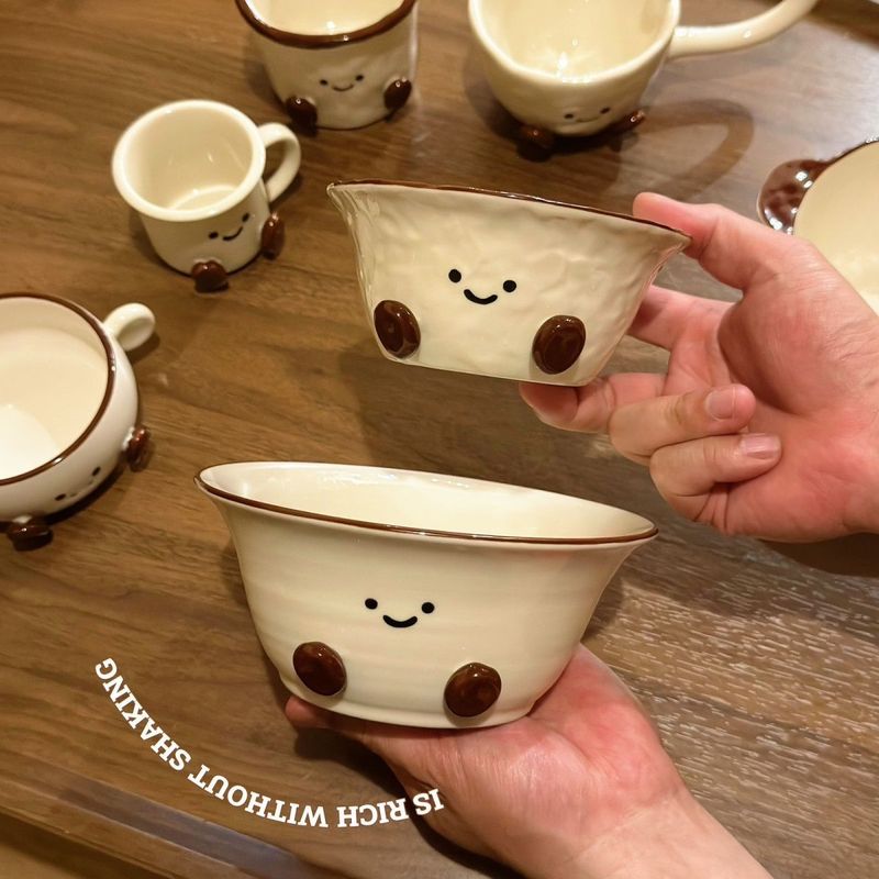 Handbemalte Keramikschalen und -becher – Verspieltes Fußabdruck-Design, mikrowellengeeignet, ideal für den täglichen Gebrauch und zum Verschenken_voghion.com