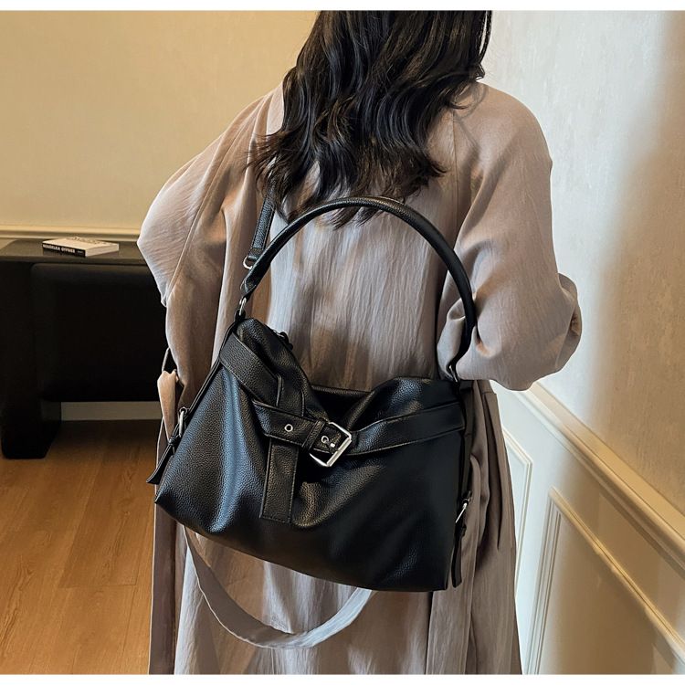 Sac fourre-tout tendance pour femme, grande capacité, en PU souple, avec fermeture éclair, pour un usage quotidien, disponible en noir, beige, marron et argent._voghion.com