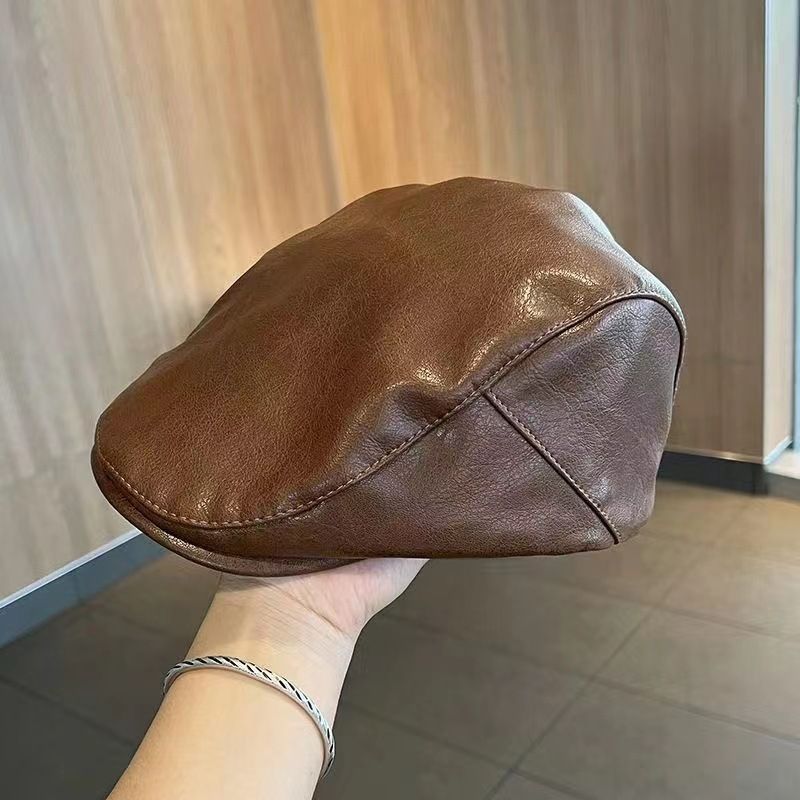 PU-Lederkappe Kinder Herbst und Winter Britische Retro Anti-Verschleiß-Vorwärtshut Mode Persönlichkeit Schwarze Baskenmütze Männer_voghion.com