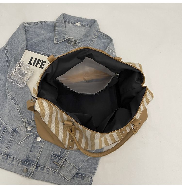 Borsa da viaggio leggera a righe alla moda da donna, grande capacità, borsa per il tempo libero, yoga e fitness, spessa e resistente, borsa da viaggio con una sola spalla_voghion.com