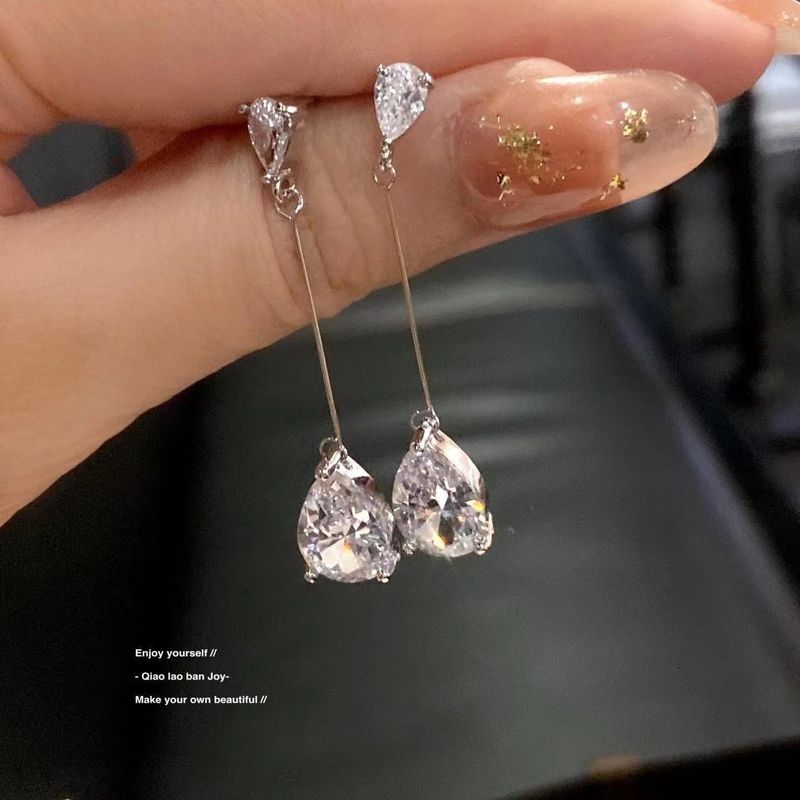 Nuevos pendientes de aguja de plata con forma de gota de agua, elegantes, sencillos, exquisitos y con personalidad que no se decoloran._voghion.com