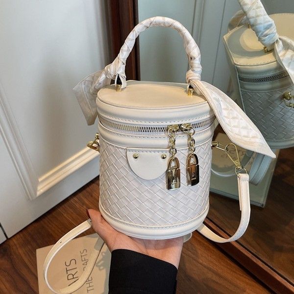 Borsa a secchiello versatile di Niche Fashion per le donne 2025, nuova borsa a mano semplice ed elegante, borsa a tracolla casual e squisita_voghion.com
