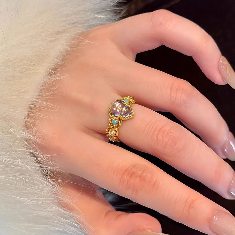 Nuovo anello per dito indice con design a nicchia di diamanti intarsiato con pizzo cavo in stile antico artistico cinese in giada zucca_voghion.com