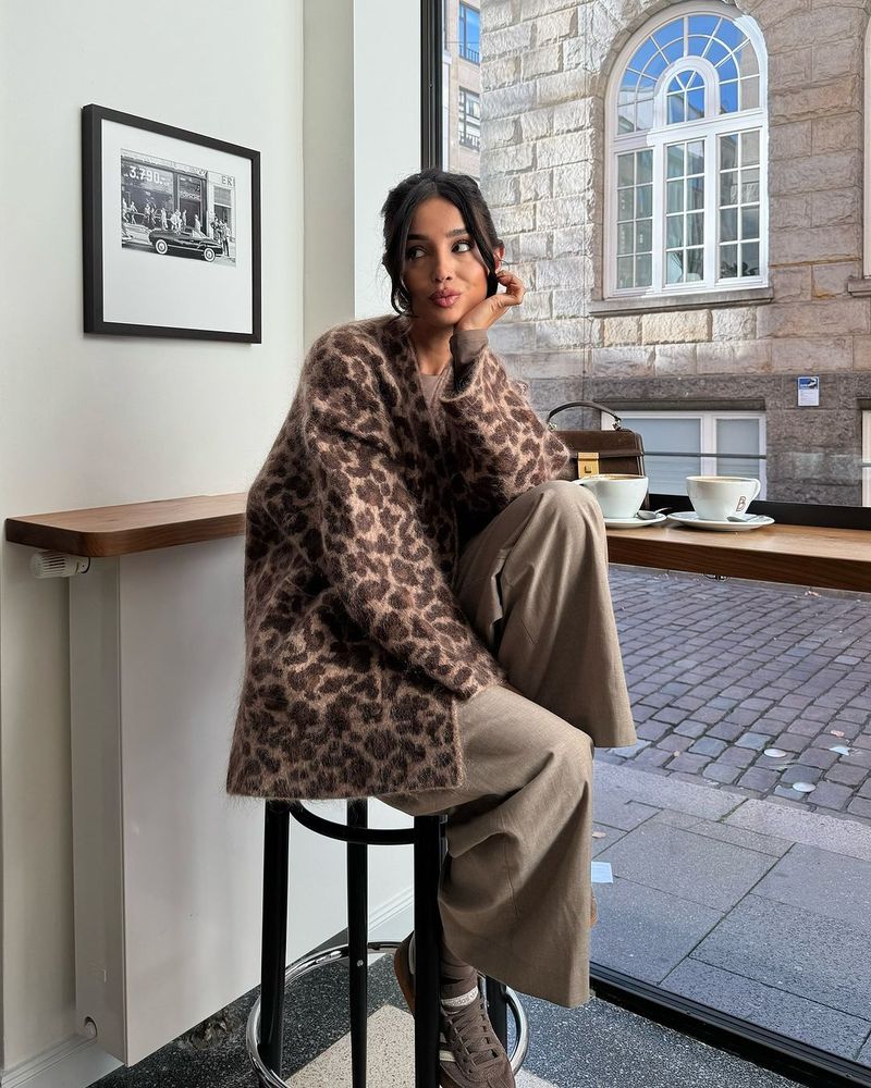 Cardigan décontracté à imprimé léopard pour femme - Pull en tricot doux en mélange de mohair, coupe ample, col en V, manches longues, ouvert sur le devant_voghion.com
