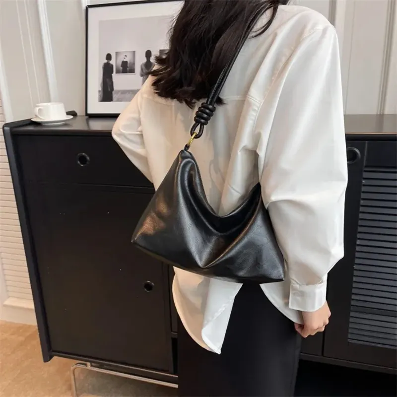 Borsa da donna alla moda, in morbida pelle di alta qualità, con tracolla singola, geometrica, ampia 250207l_voghion.com