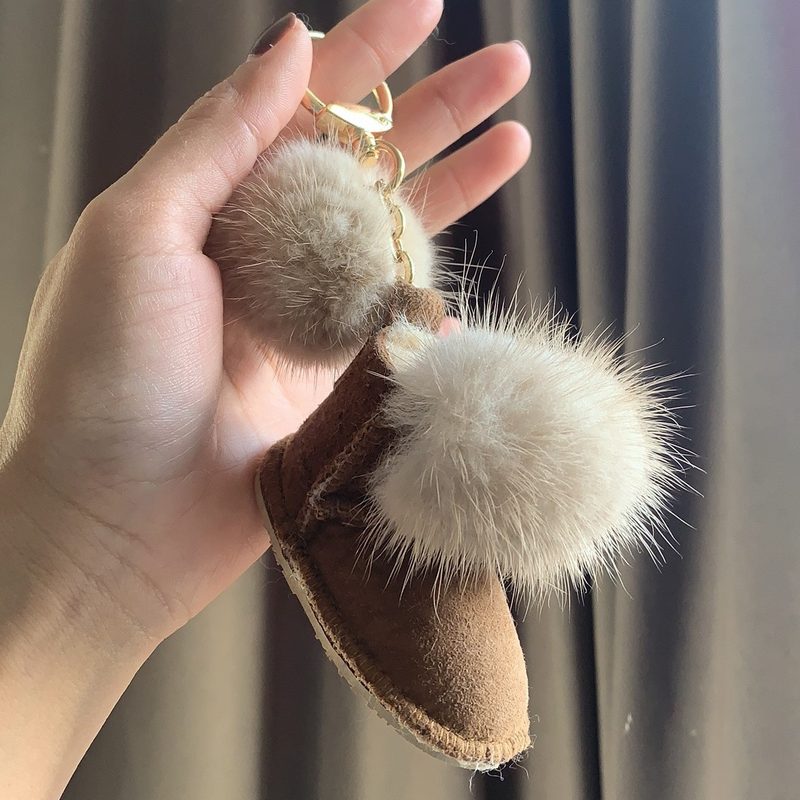 Elegant Keychain With Faux Mink Fur Ball & Mini Boot Charm - Stylish Bag Accessory For Men & Women - Perfect Gift For All Occasions_voghion.com