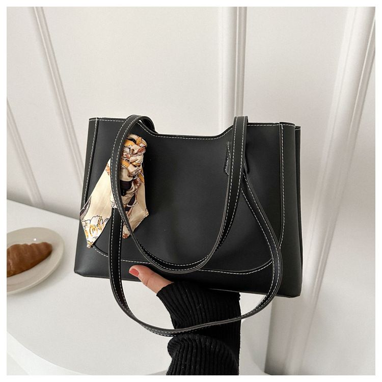 Popolare 2024 Primavera Nuova Alla Moda Piccola e Minimalista Borsa A Tracolla Grande Capacità per Le Donne_voghion.com