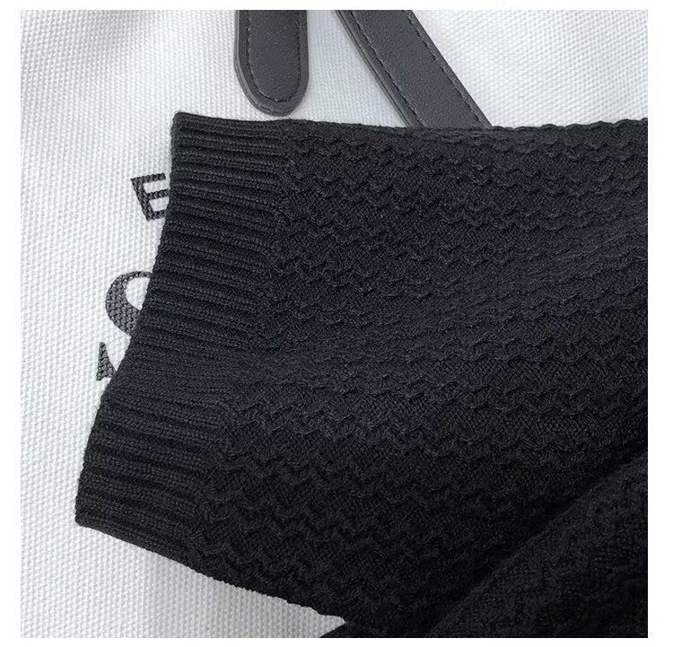 Herrenbekleidung High-End-Neuheiten für Frühling und Sommer, gestricktes kurzärmeliges T-Shirt mit halbhohem Kragen, schmales Innenoberteil, Herrenpullover, Unterhemd_voghion.com