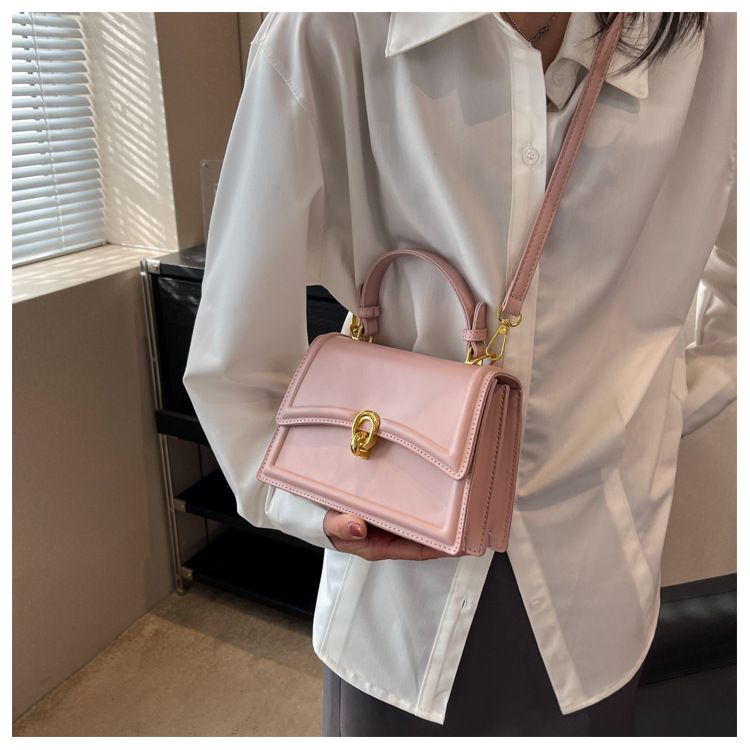 Bag Female 2025 New Popular Explosion Models Shoulder Bag Yangqi Net Red Hundred Hitched Crossbody Bag Yangqi Handheld Small Square Bag_voghion.com