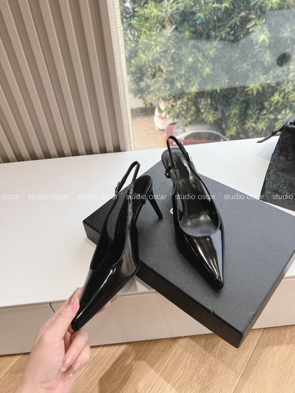 24 Early Spring New Square Rhinestone High Heels Belt Buckle Metal Iron Toe Sandals Park Chae Young Same Style Thin Heel_voghion.com