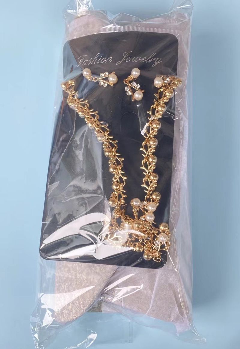Borse da sera da donna, borse a mano, accessori di perle alla moda, collana, orecchini, set di diamanti da donna, set di borse da cena di lusso, accessori per abiti da sposa, foglie_voghion.com