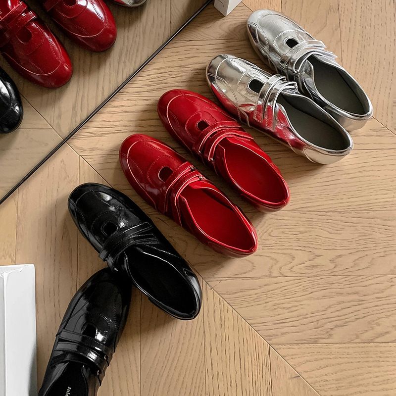 Cowhide Edition ~ Rote französische Mary Jane Damen-Ballettschuhe mit Klettverschluss, einzelne, flache Freizeit-Trainingsschuhe_voghion.com