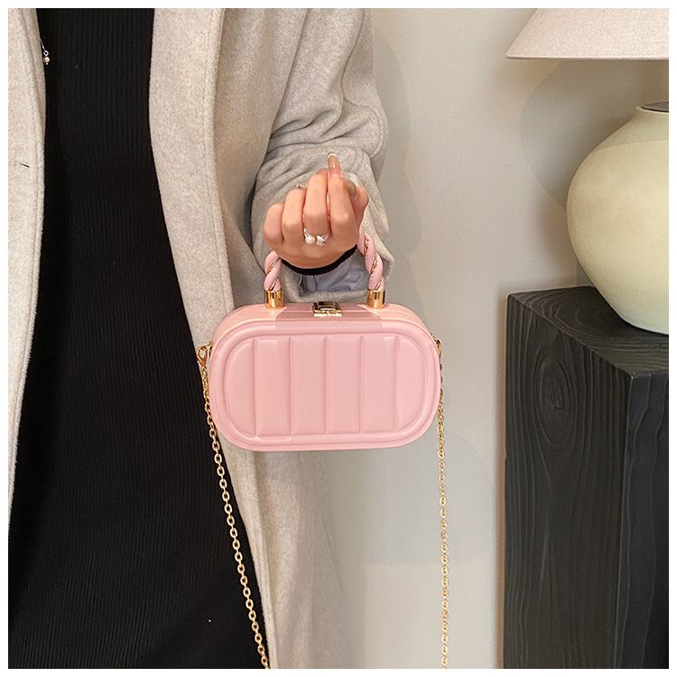Chain Box Bag Shaped Small Square Bag Feminine Fashion Simple Hand-held Shoulder Bag 2024 New Crossbody Bag_voghion.com