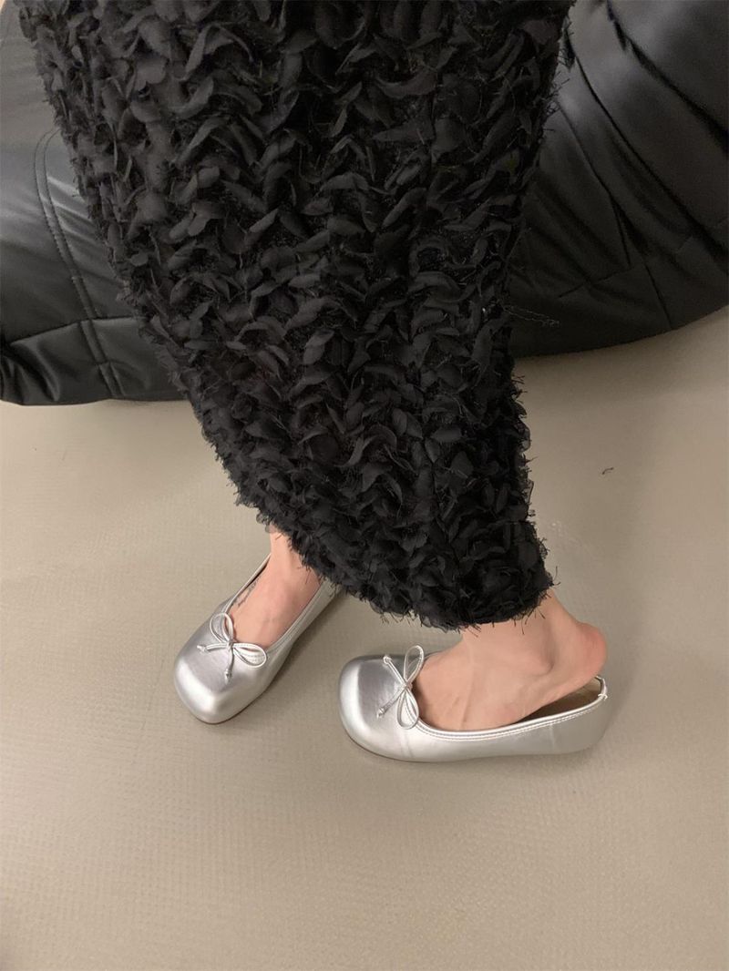 Gentle Soft Flat Bow Silver Single Shoe For Women, Spring 2025 New Comfortable One Foot Red Bean Shoes_voghion.com