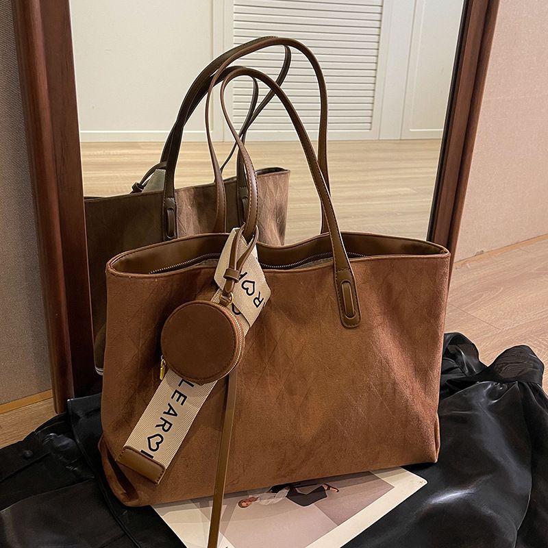 Borsa tote versatile di alta qualità per donna, borsa a tracolla leggera e capiente per pendolari, da portare sottobraccio_voghion.com