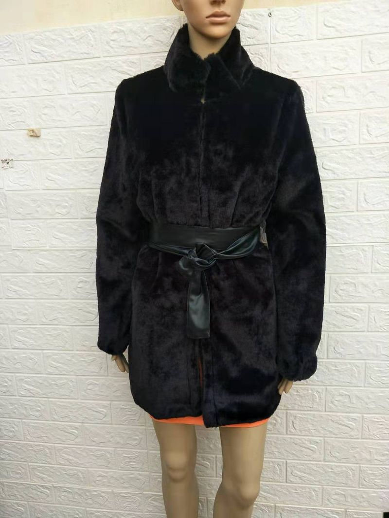 Moteriškas audinės lapės kailis ilgo kailio_voghion.com