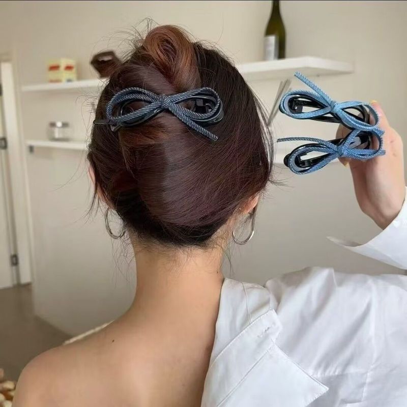 Fermaglio per capelli con fiocco in denim per donna, stile di alta qualità, nuovo stile 2025, fermaglio per chignon posteriore con artiglio a una linea, accessorio per capelli_voghion.com
