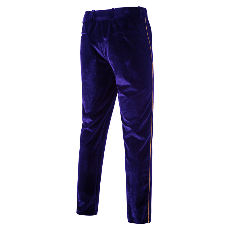 Abito da uomo doppiopetto in velluto color oro_voghion.com
