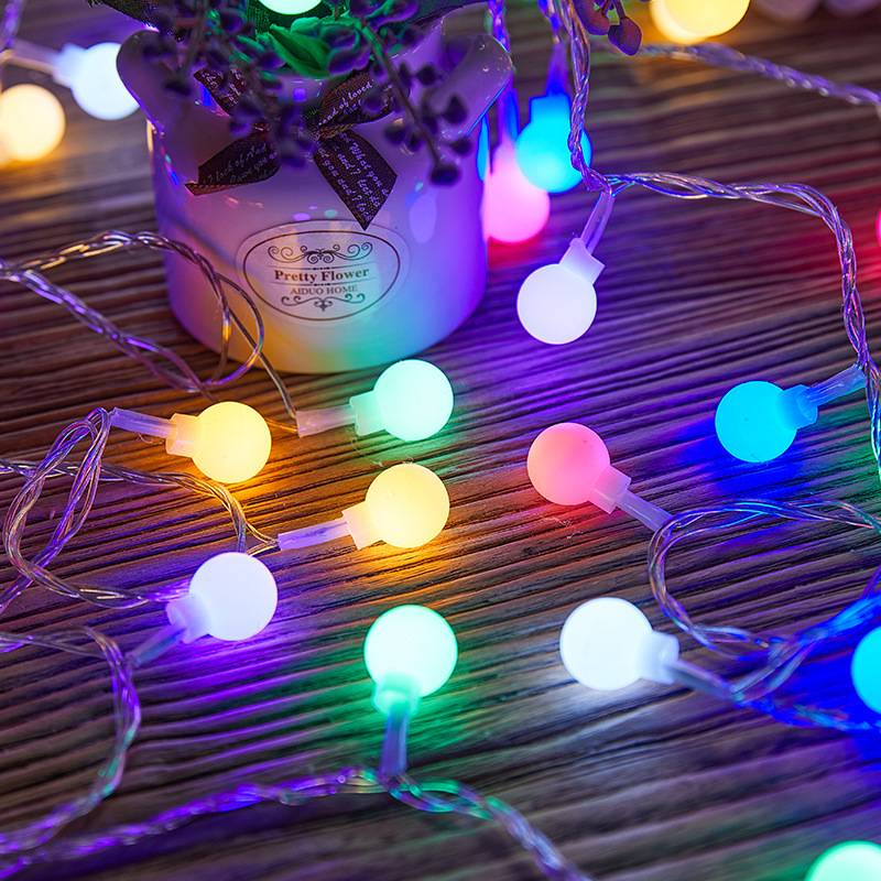 100 diod LED Solarne lampki choinkowe – wodoodporne lampki choinkowe do dekoracji wnętrz i na zewnątrz (8 trybów, IP65, zasilanie USB/słoneczne, ciepła biel i wielokolorowe)_voghion.com