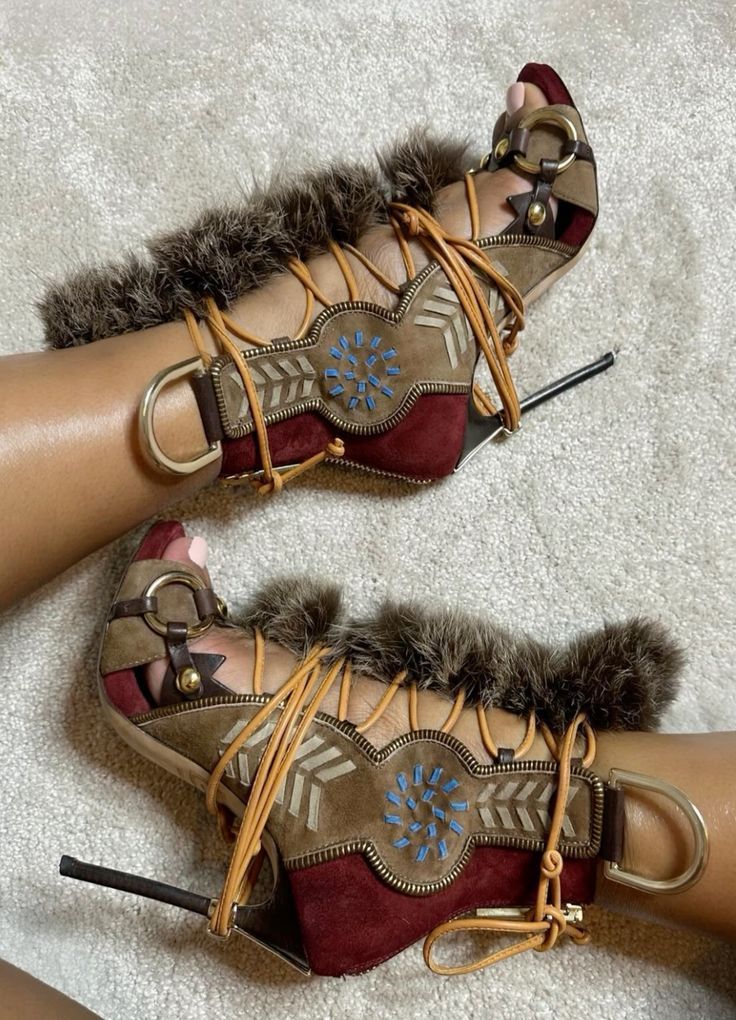 Fashion Metal Buckle Strap Color Block Furry Stiletto Sandals Women Sexy Heels_voghion.com