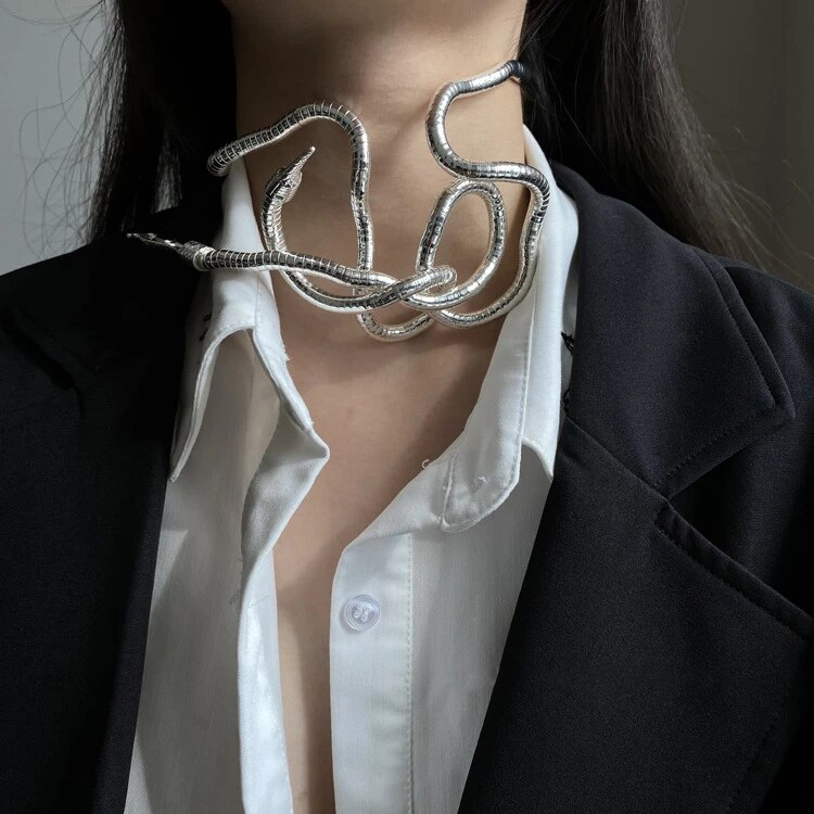 Trendy Jewelry Snake Necklace Hot Selling Personality Design Soft Metal Necklace For Women Gift_voghion.com