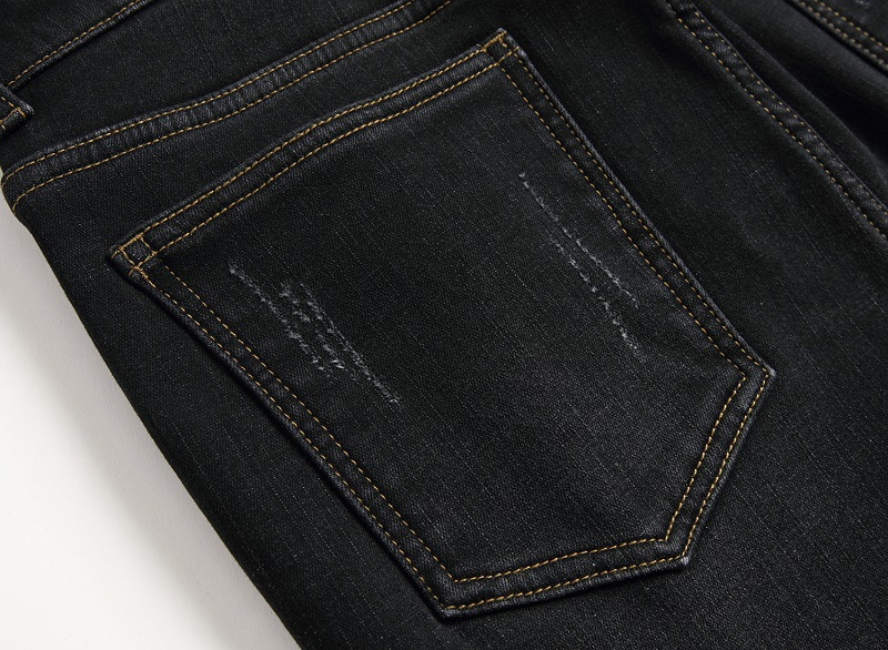 2024 Herbst/Winter Plüsch Denim elastische Jugendmode Herrenhose_voghion.com