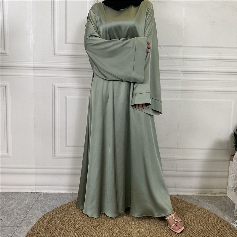 Abbigliamento da donna Medio Oriente Dubai Vendita calda Tinta unita Taglia grande Abito musulmano in raso con lacci 6622_voghion.com