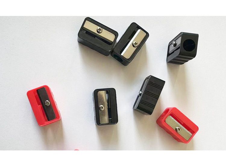 Manual Pencil Sharpener - Compact & Durable Plastic Sharpener For School, Office & Home Use_voghion.com