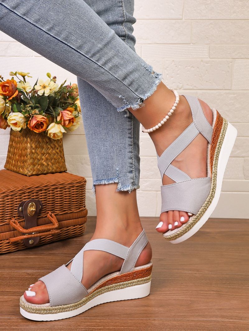 Dammesandalen fir grouss Gréissten, nei flaach Fersen, Keilfersen, Fëschmond, Casual Dammesandalen_voghion.com