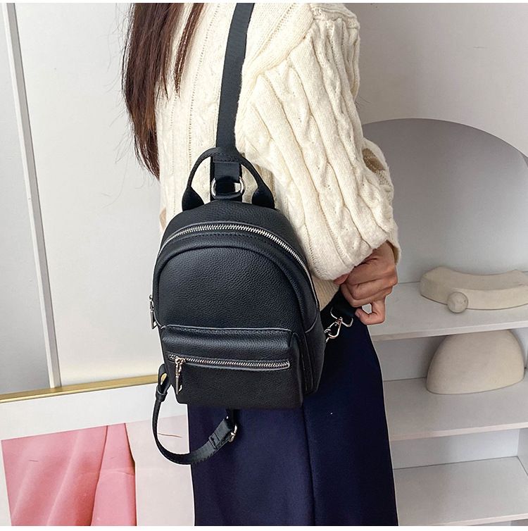 2025 Vår och sommar Ny multifunktionell bröstväska för kvinnor Midjeväska Fashionabla Hundred Leisure Daily_voghion.com