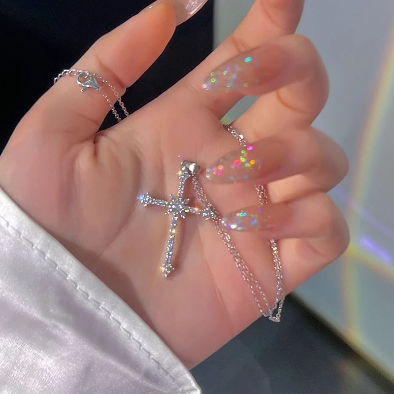 Collana con ciondolo a farfalla KPOP Y2K alla moda da donna 2025, cristallo coreano EGIRL, catena a forma di cuore, gioielli alla moda da donna, diamanti_voghion.com